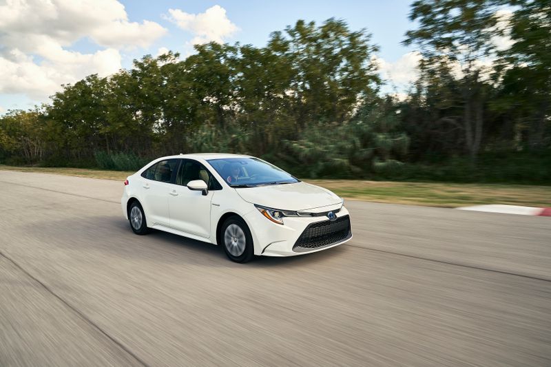 Illustration for article titled 2020 Toyota Corolla Hybrid Joins the Prius With an Expected 50 MPG